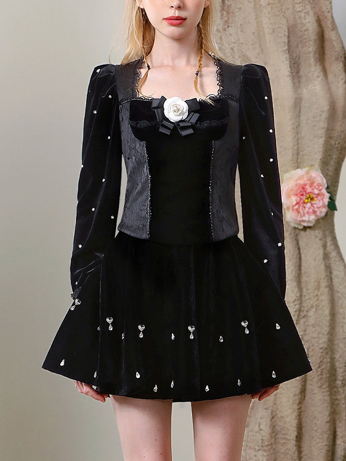 Strassbijou Spitzenblume Samtbluse