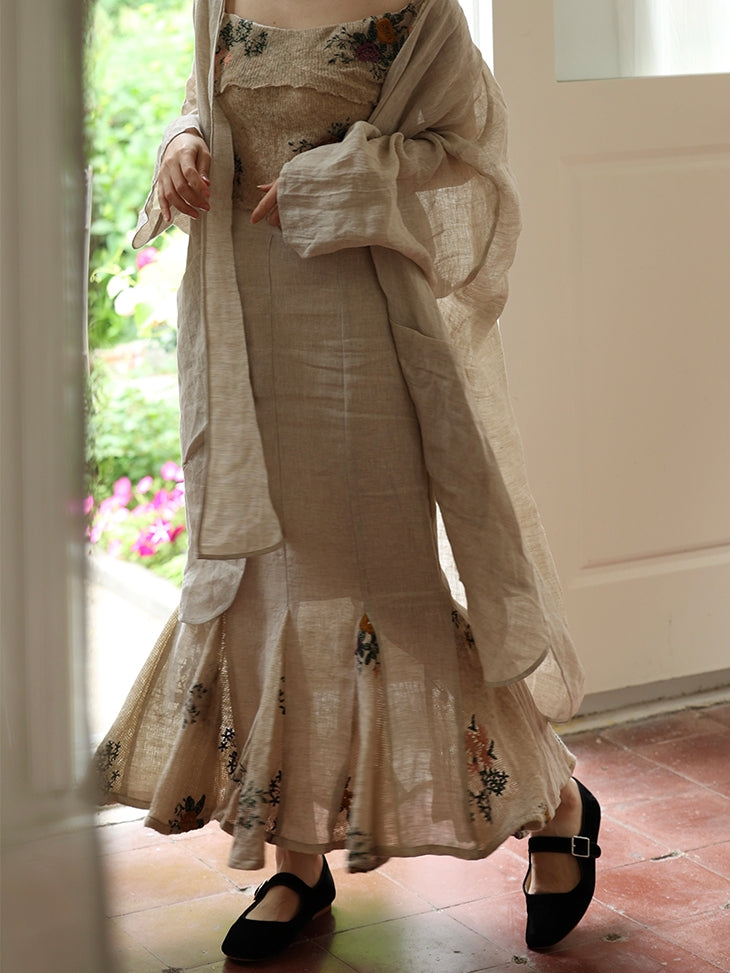 꽃잎이 길고 자연스러운 가디건