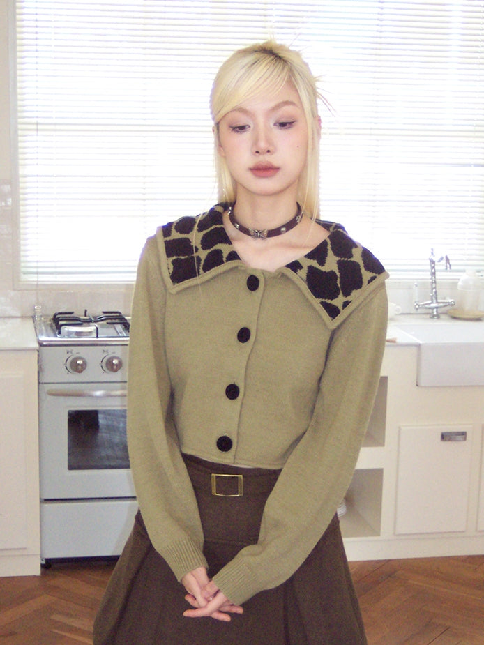 Nichi-Collar Retro Casual Knit
