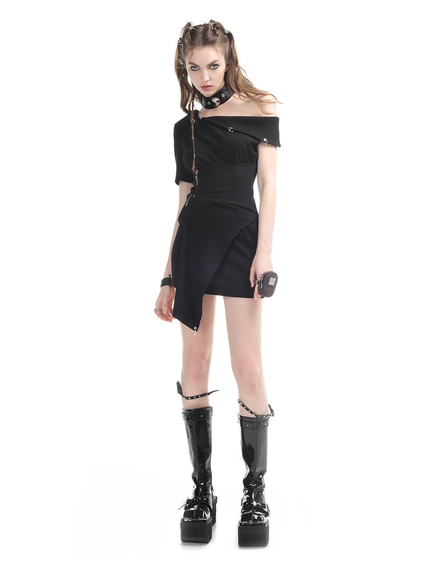 One-shoulder Tight Asymmetry One-piece