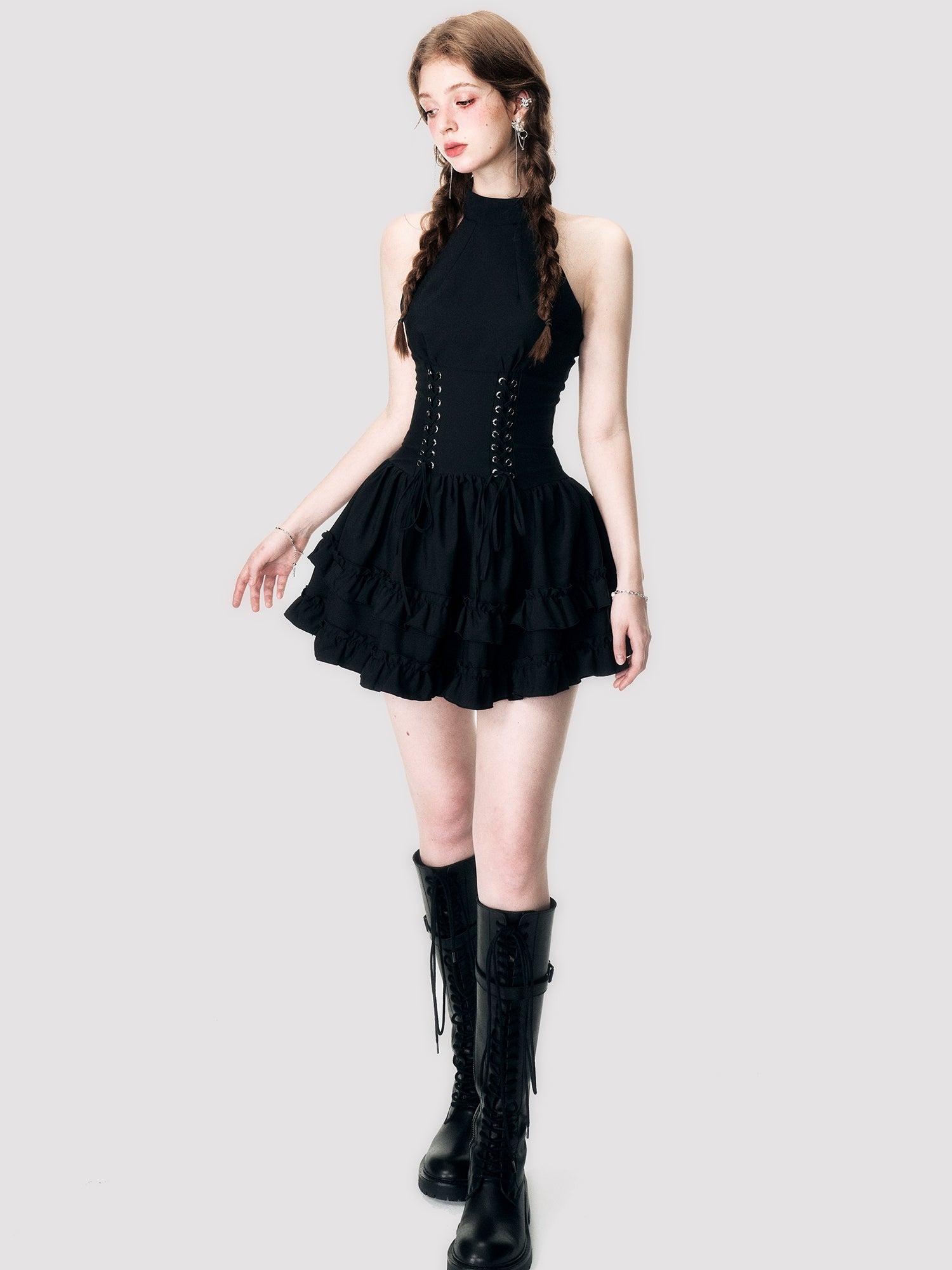 Halfter-Hals-Schnür-Rüschenstufe ein Stück