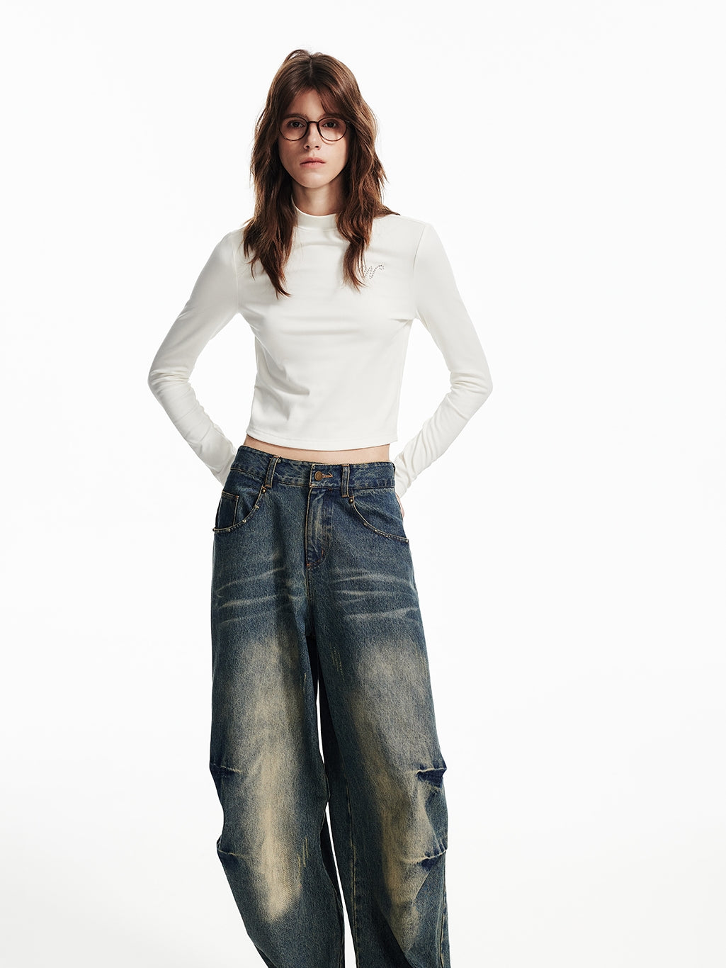 모의 넥 간단한 ctopped bijou cutsew