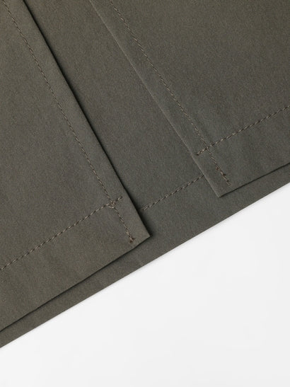 Cordon décontracté long-un-seul-pièce