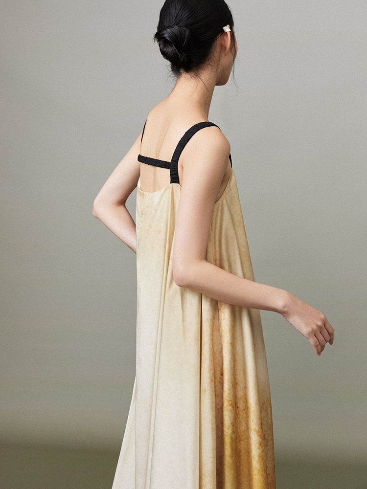 Plis ballonneux pulvérisation camisole longue une seule pièce