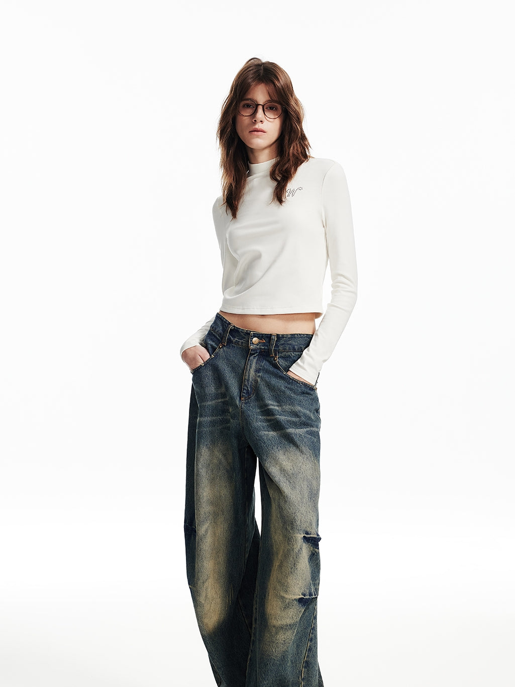 모의 넥 간단한 ctopped bijou cutsew