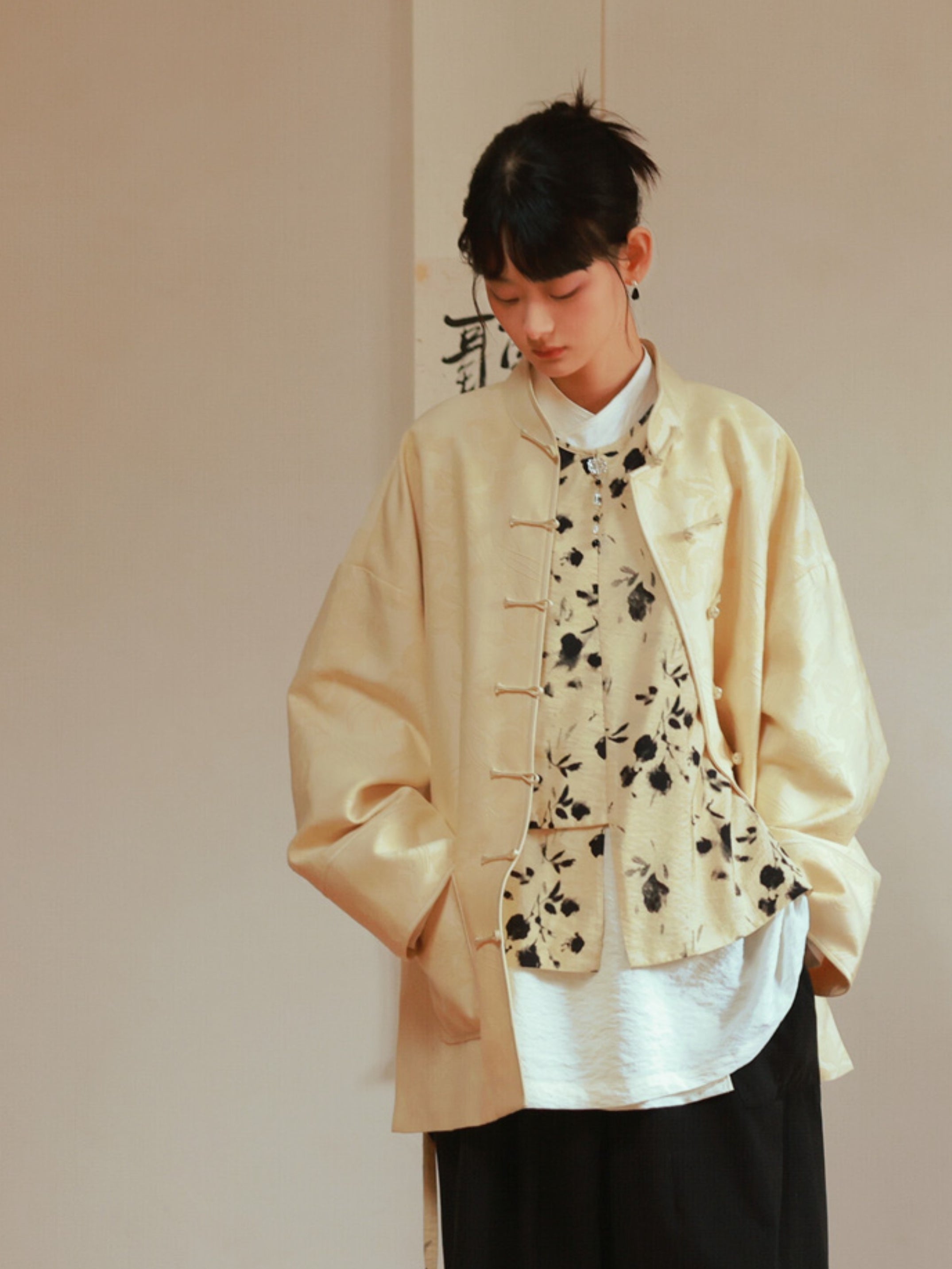 Embroidery China Retro Oversize Jacket