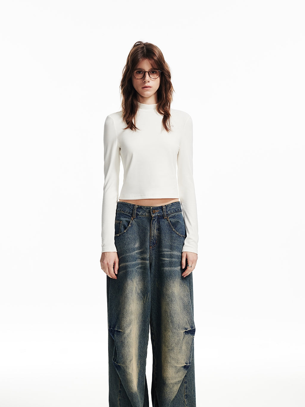 모의 넥 간단한 ctopped bijou cutsew