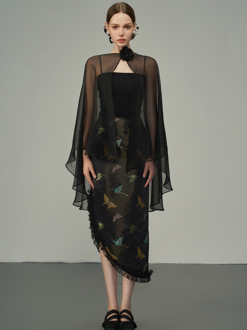 Ciiffon은 Fluffily Flare Exhinling Cape