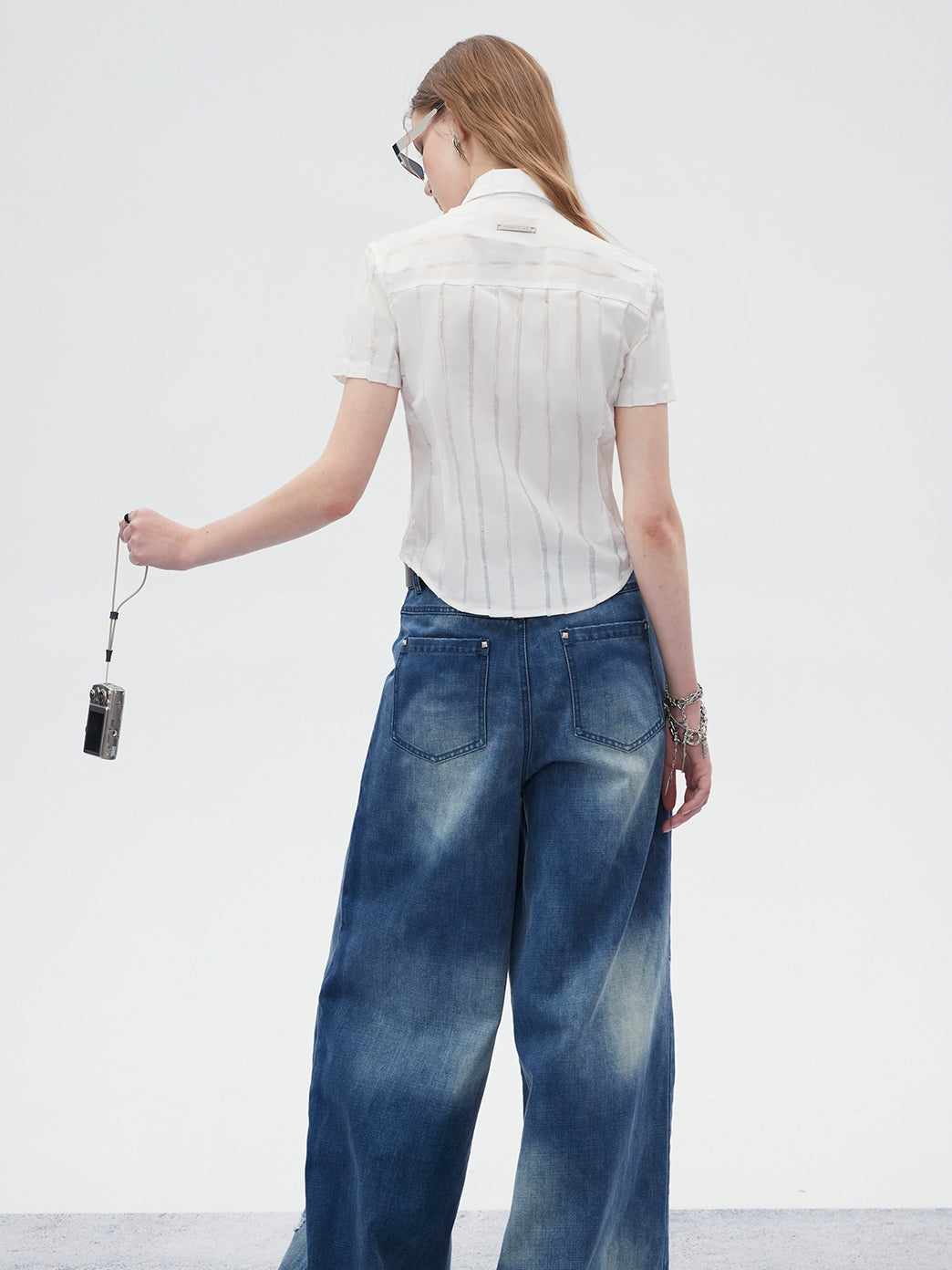 Stripe Lace-Up Short Slim Shirt