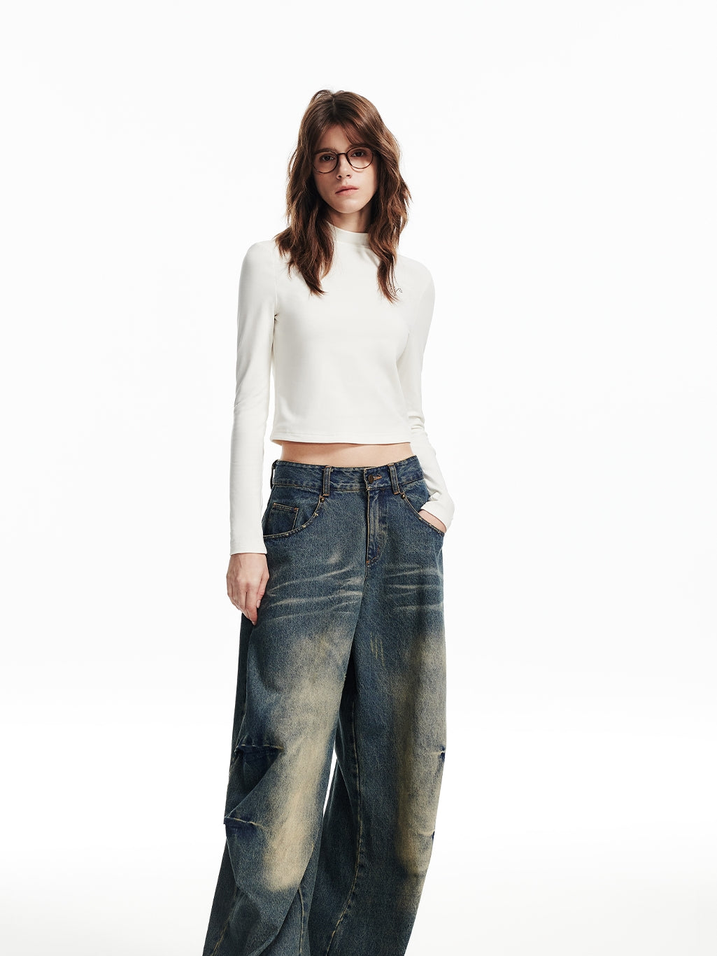 모의 넥 간단한 ctopped bijou cutsew