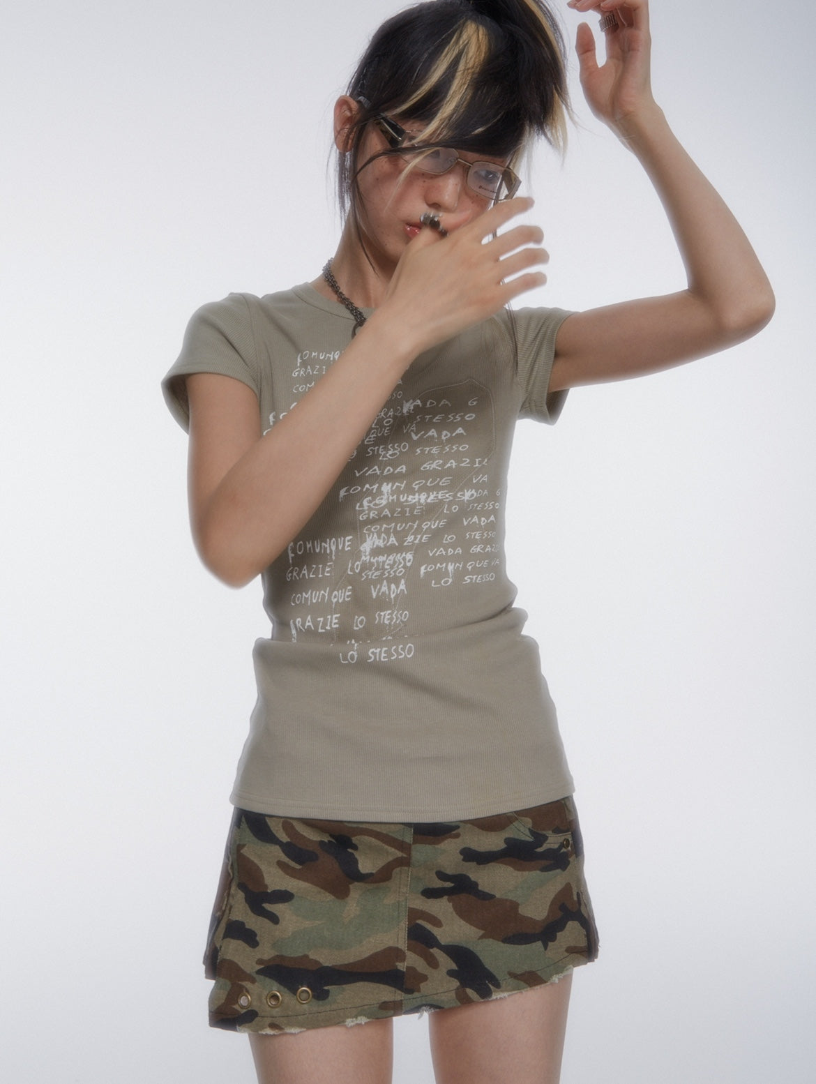 Words Retro Slim Casual T-Shirt