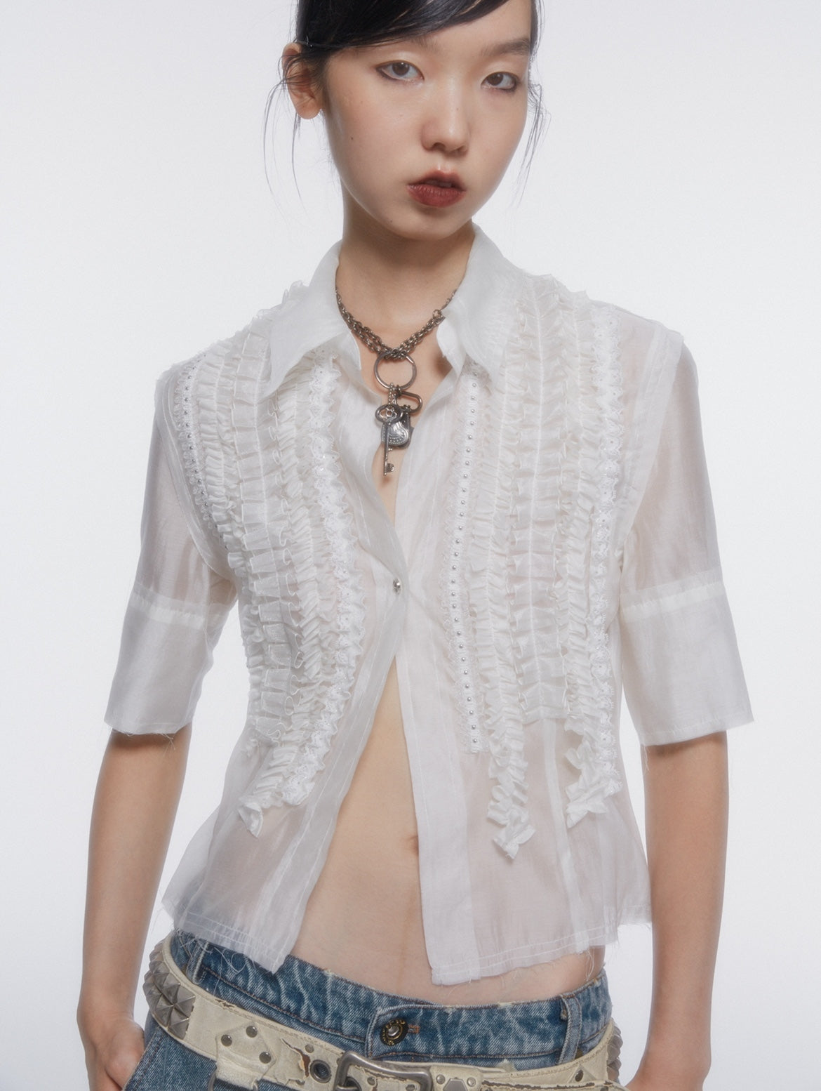 쉬어 레이스 펄 프릴 블라우스
