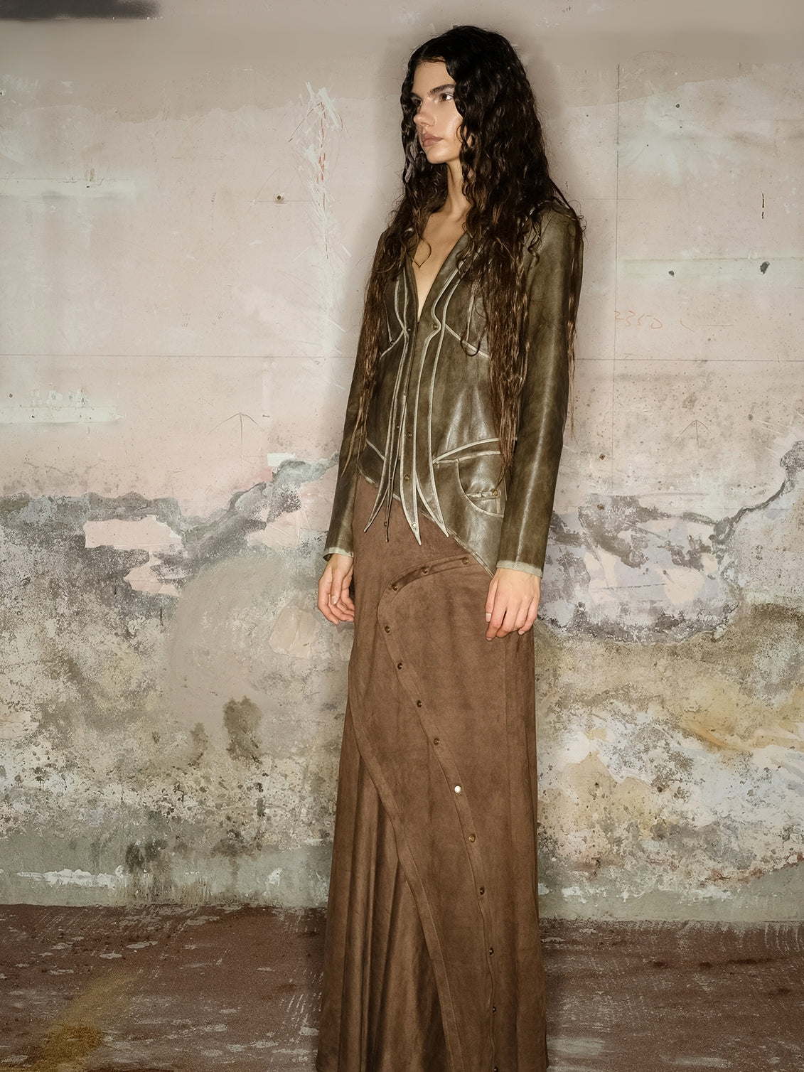 비대칭 니치 가죽 노 칼라 탑