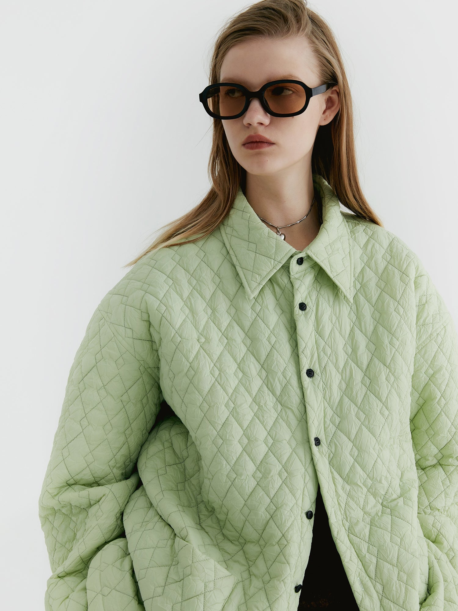 유엔 퀼팅 오버 사이즈 일반 재킷