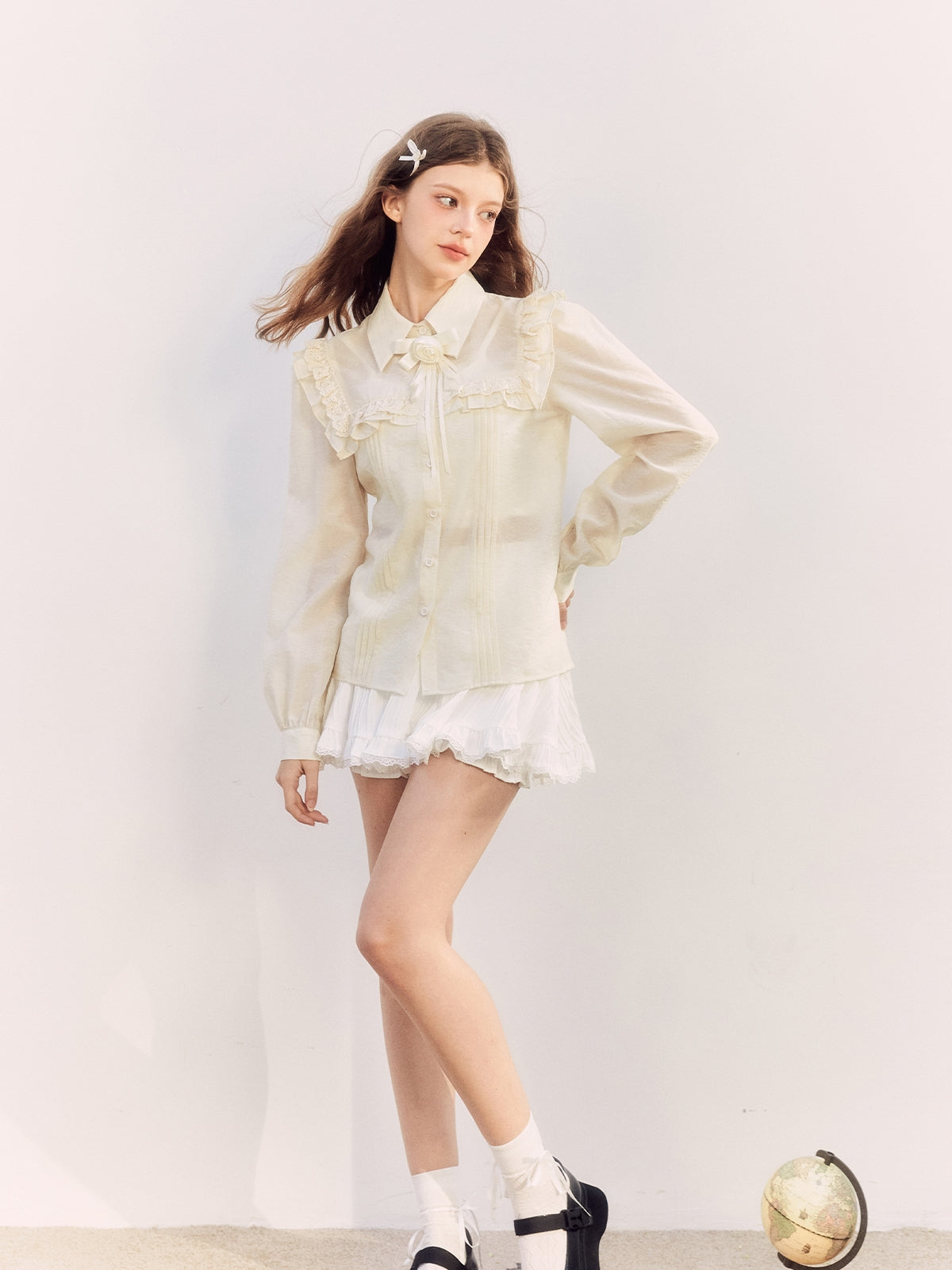 Rose Frill Big-Collar Retro Blouse