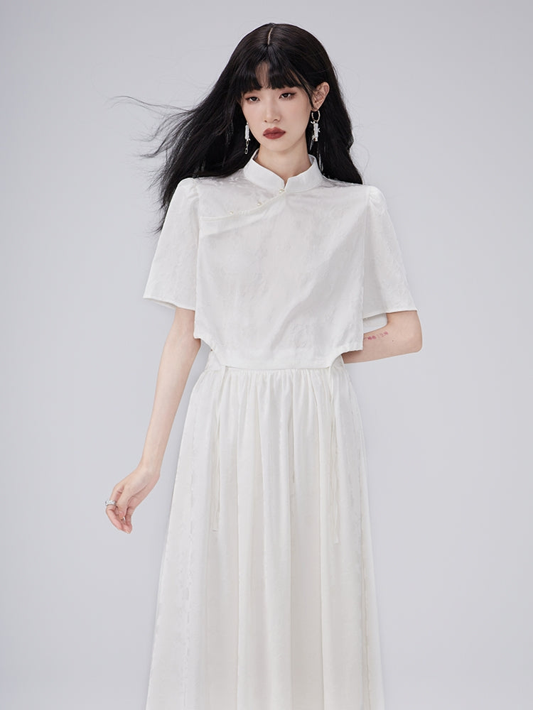 Blouse et fleur de la jupe longue configuration classique