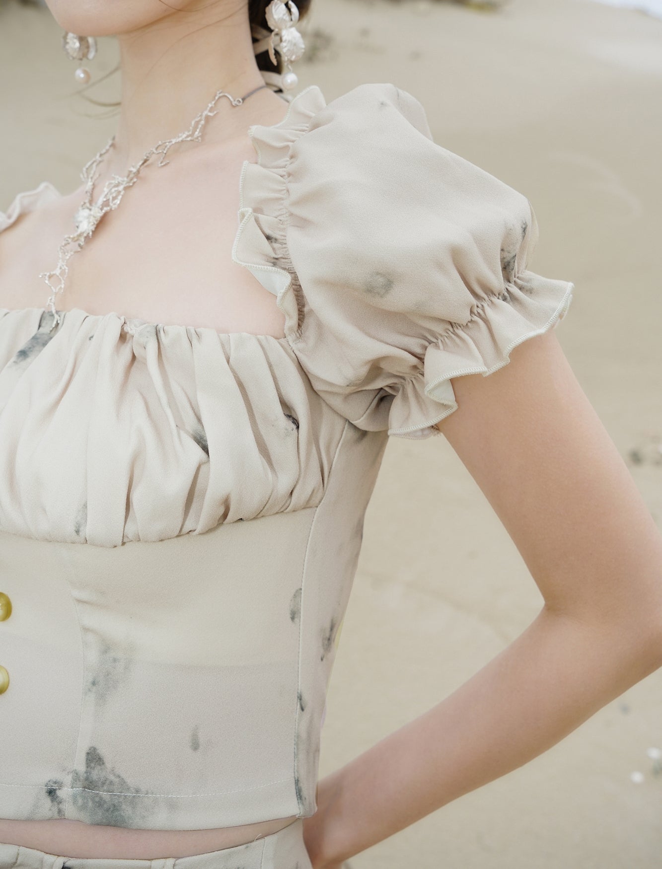 Blume Retro 2way CLOSY Setup Bluse & Wide-Hosen