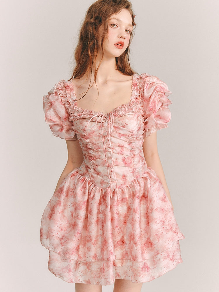 2 웨이 퍼프 슬리브 꽃은 원피스를 흐른다