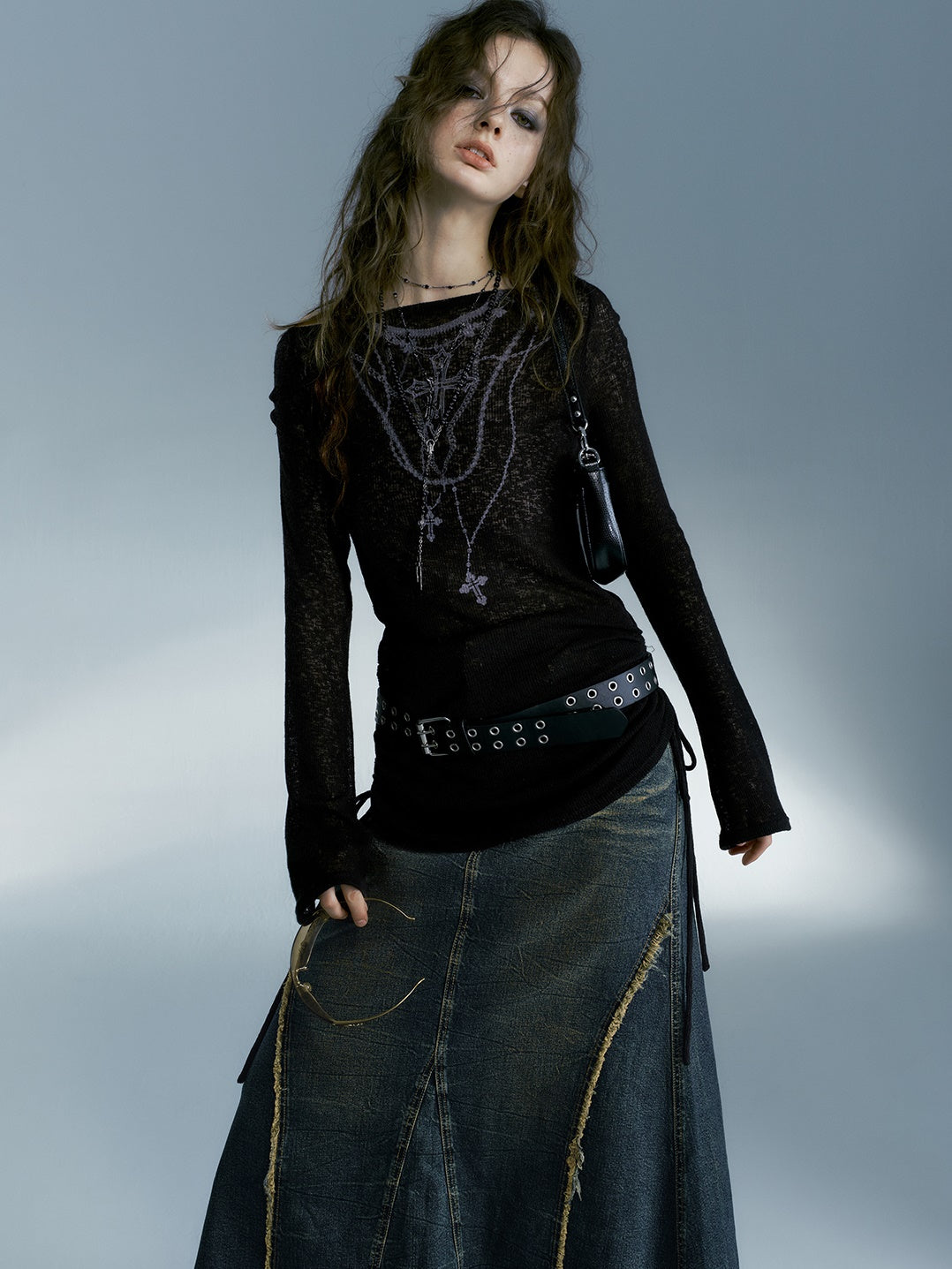 Commutation de la sirène à longue jupe en jean