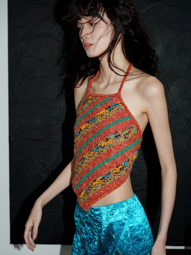 대조적 인 줄무늬 원사 니트 홀터 탱크 탑