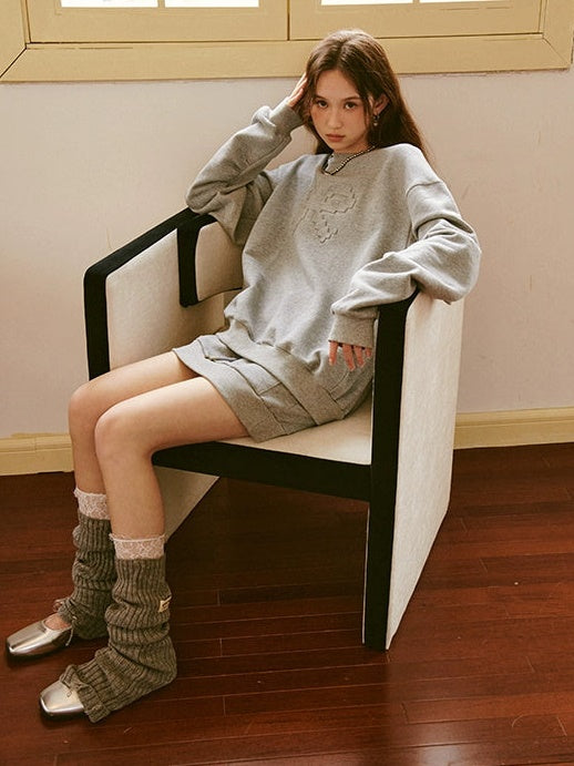 Emboss Ribbon Sweat & Short Skirt