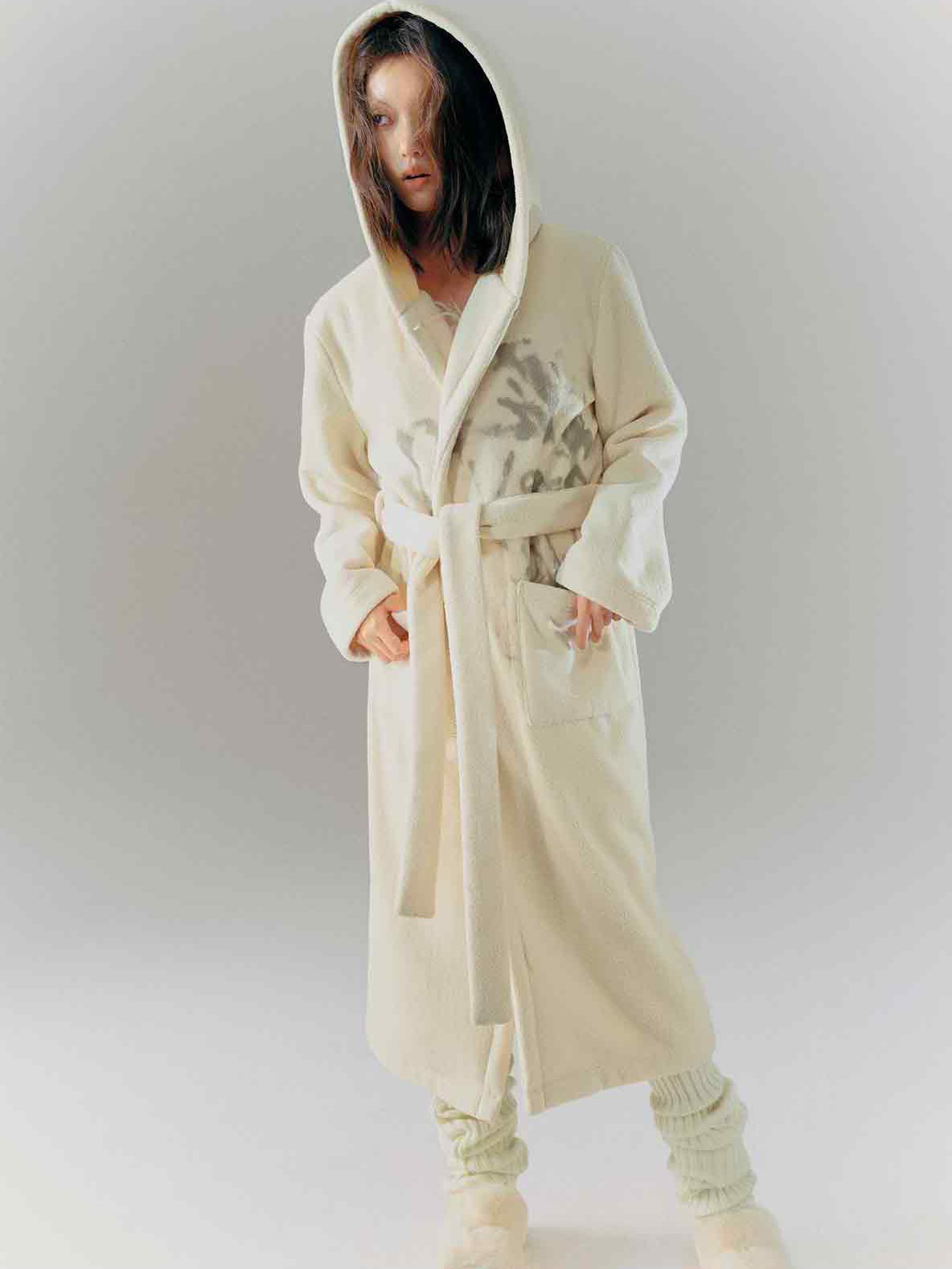 Lose Plüschgraffiti bedruckte Kapuze -Bademantel