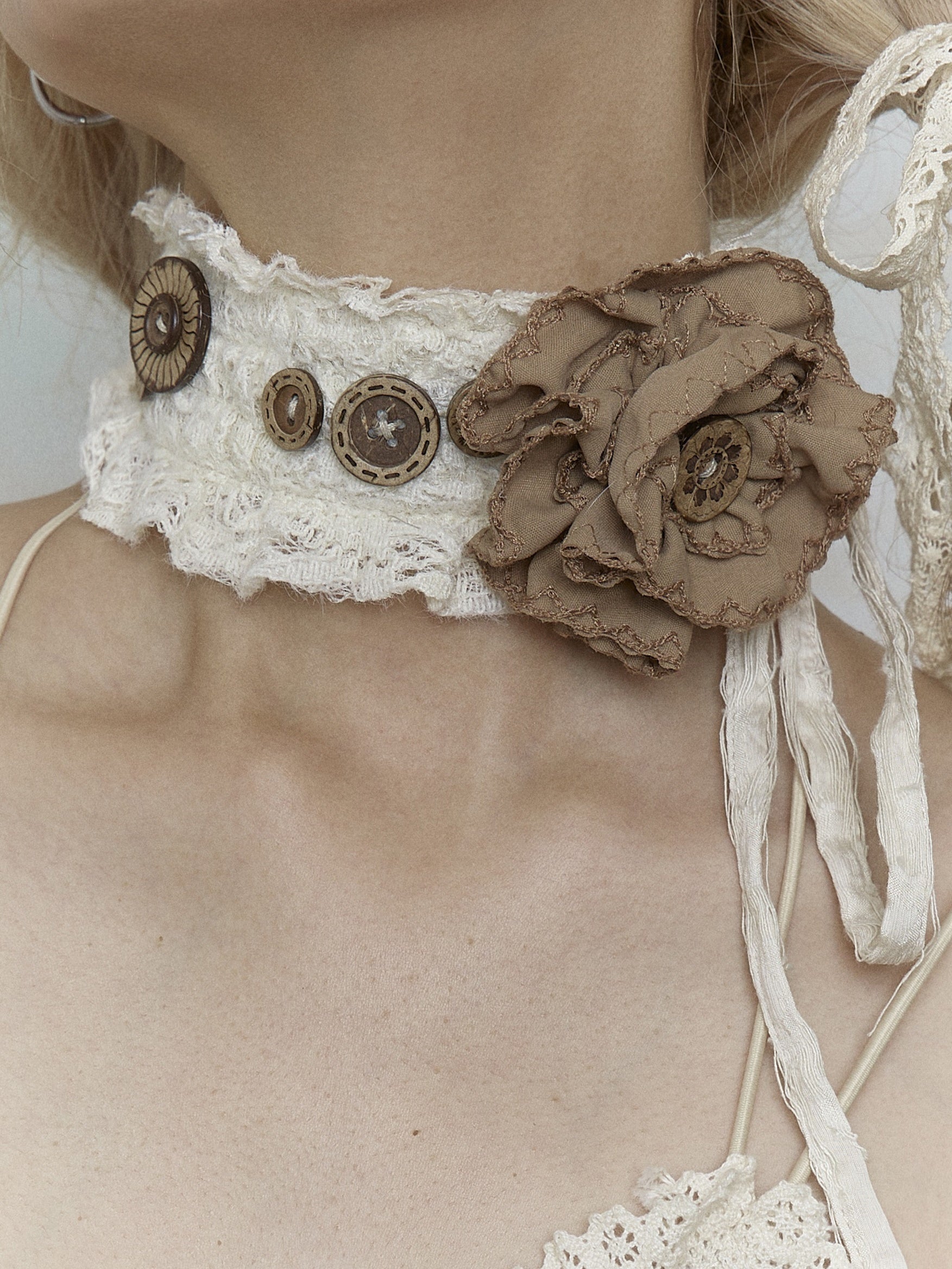 Tour de boucille en bois romantique couleuse de fleur détachable