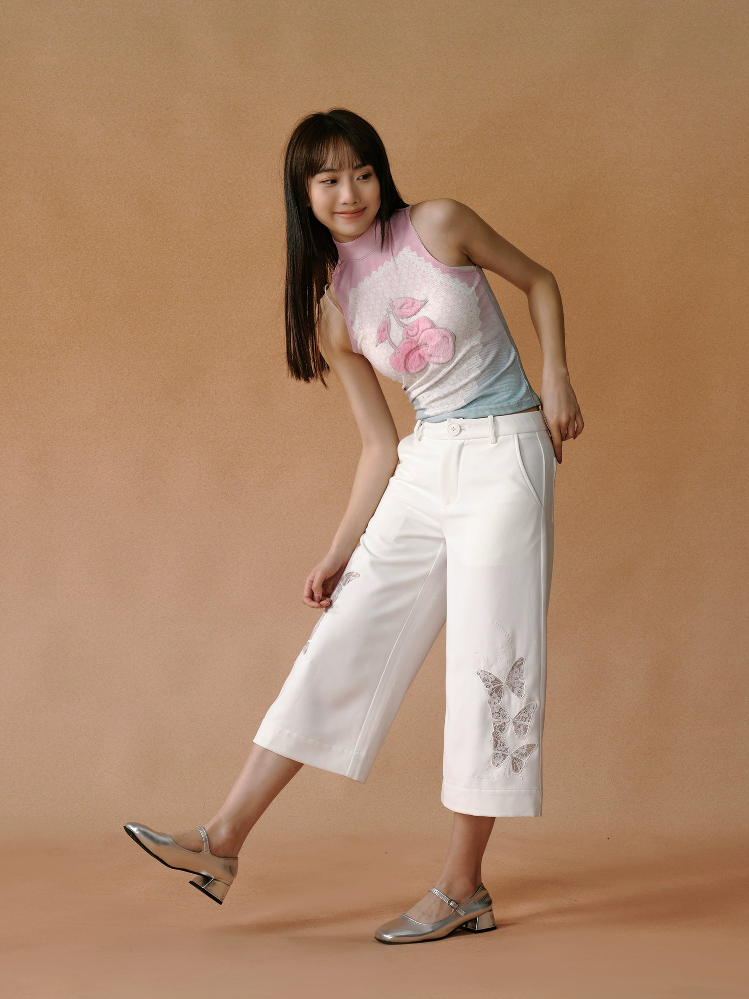 Butterfly Lace Hollow Gaucho Pants
