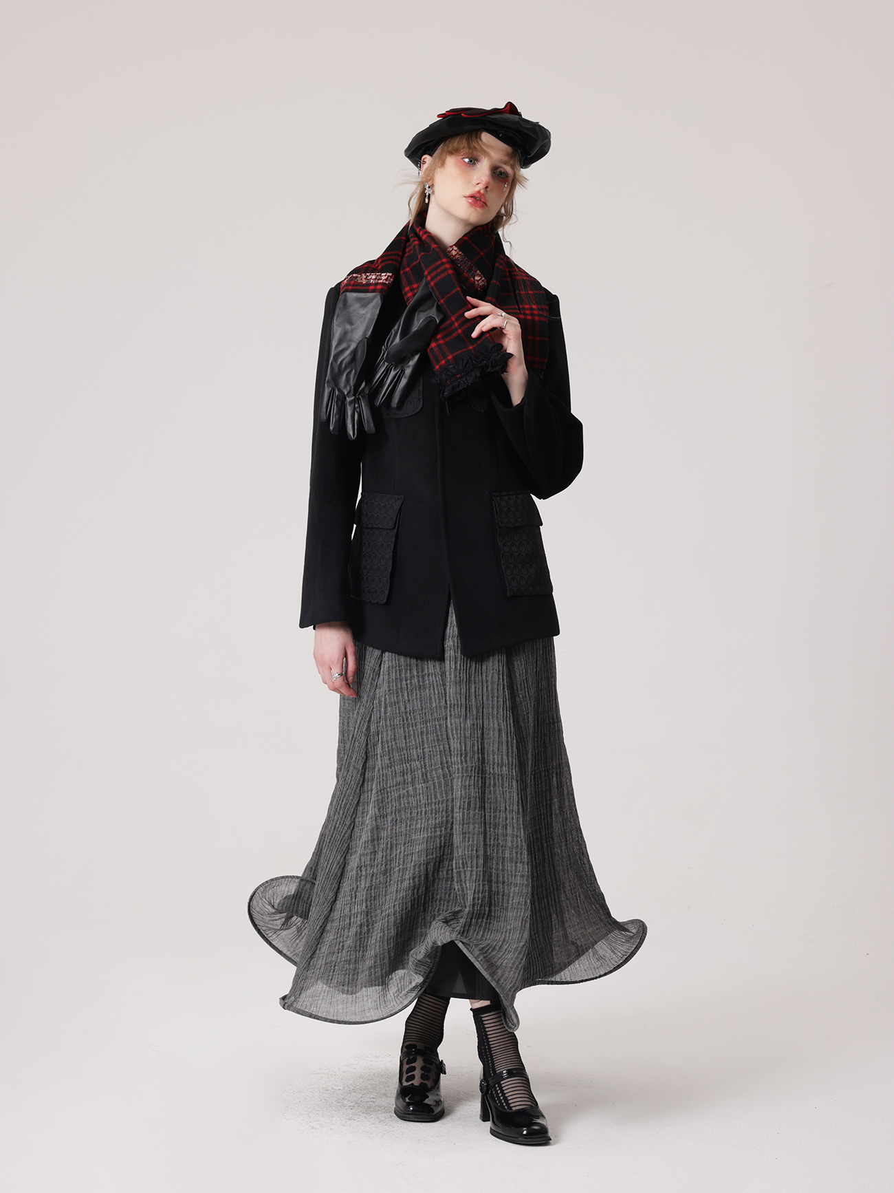 Kontrastkarette Spitzestichhandschuh Baskenbauer & Stola