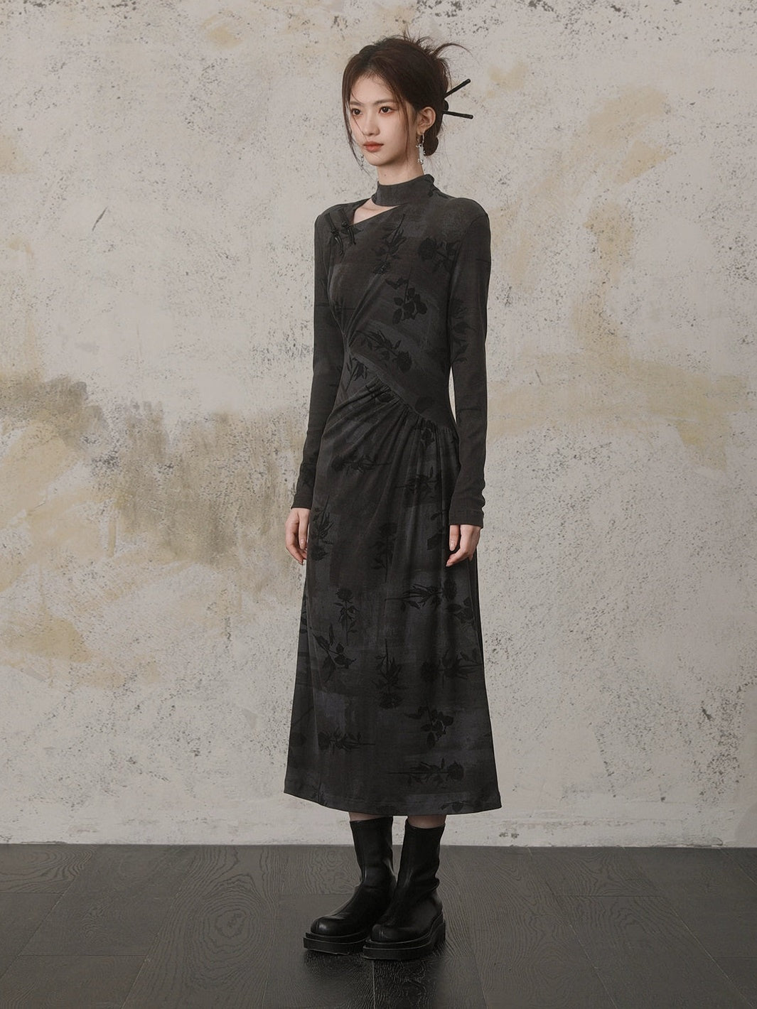 중국 스타일 인쇄 슬림 한 긴팔 드레스