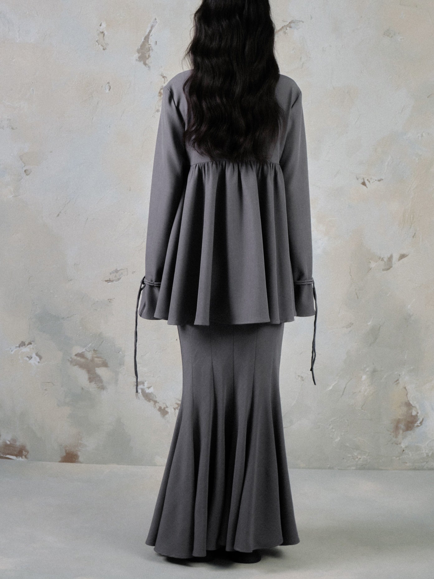 MAO -Kragenschaltschalttop- und Meerjungfrau -Rock