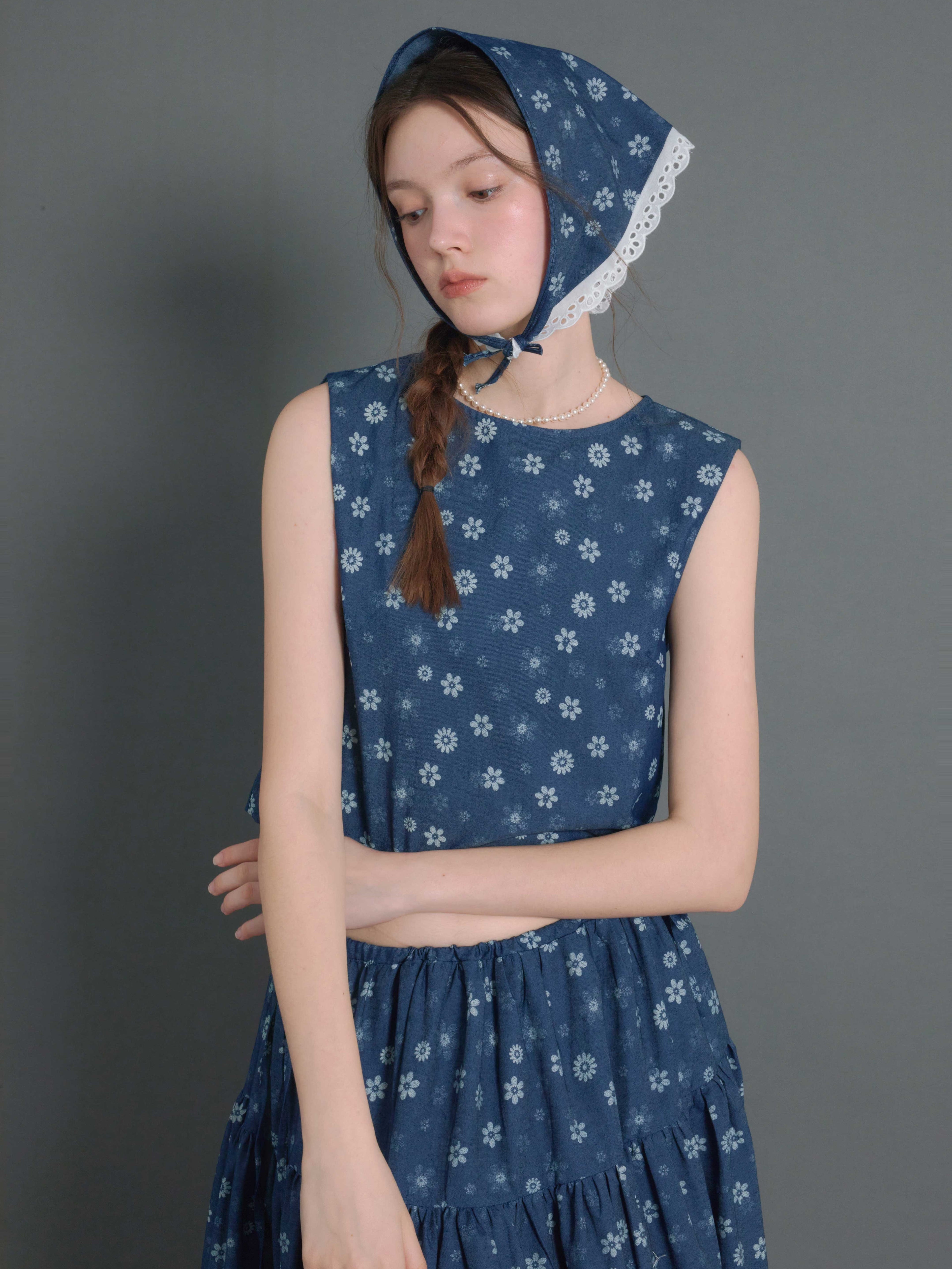 Flower Denim Sleeveless Back Ribbon Top & Gather Fluffy Skirt