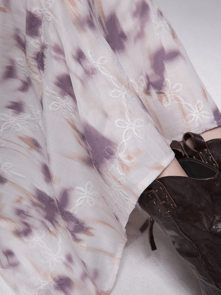 Coffre floral brumeux robe imprimée rassemblée