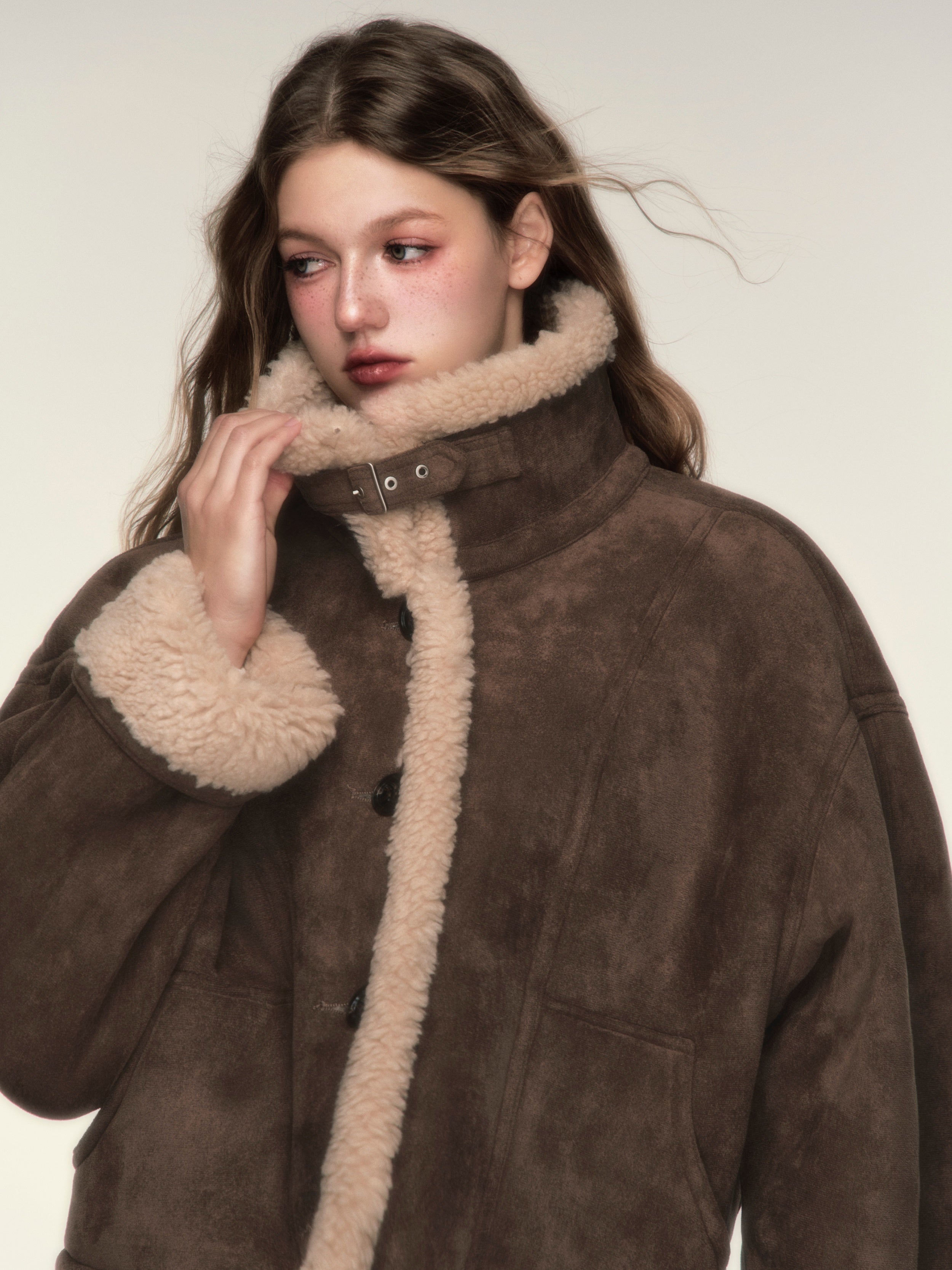 오토바이 스타일 모피 스티치 짧은 코트 및 미니 스커트