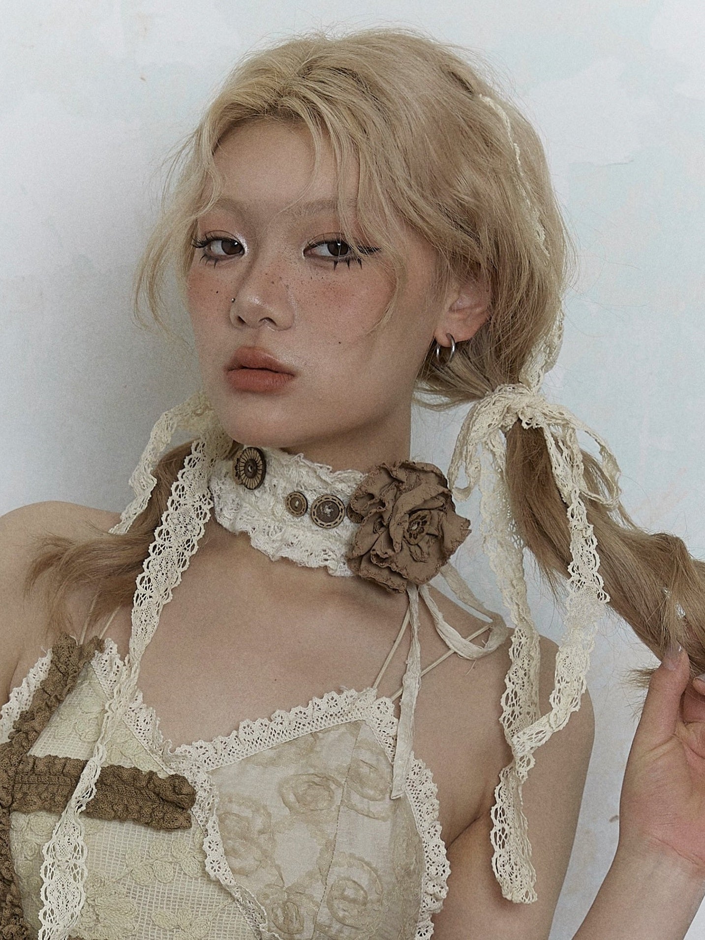 Tour de boucille en bois romantique couleuse de fleur détachable