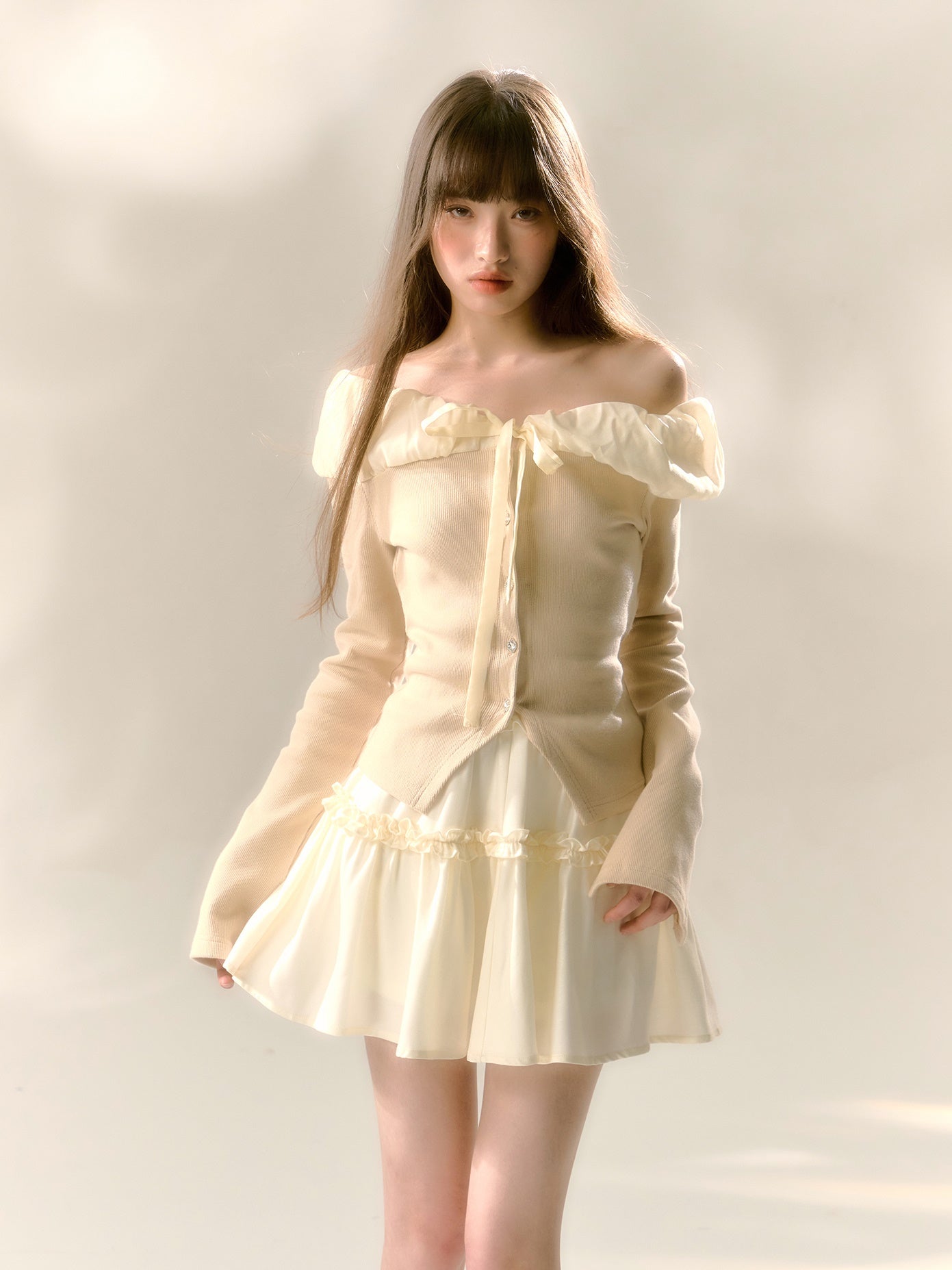 Lace One-shoulder Cardigan Cutsew & Puffy Skirt