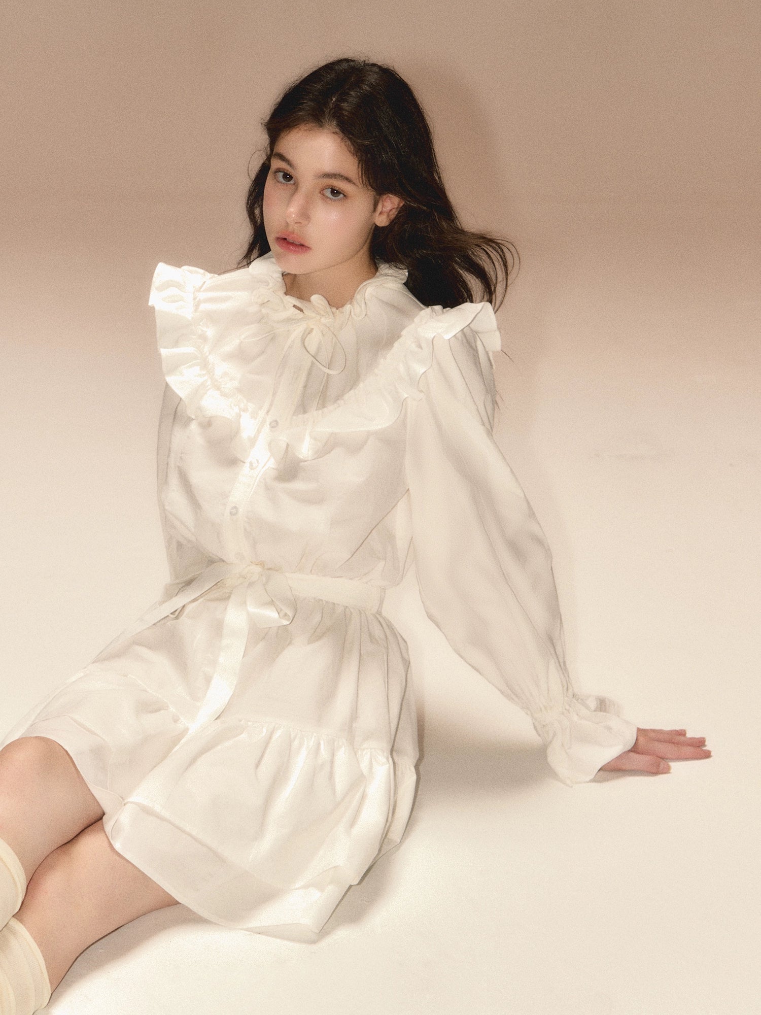 Spitzenkragen fliegende Hemdkleid