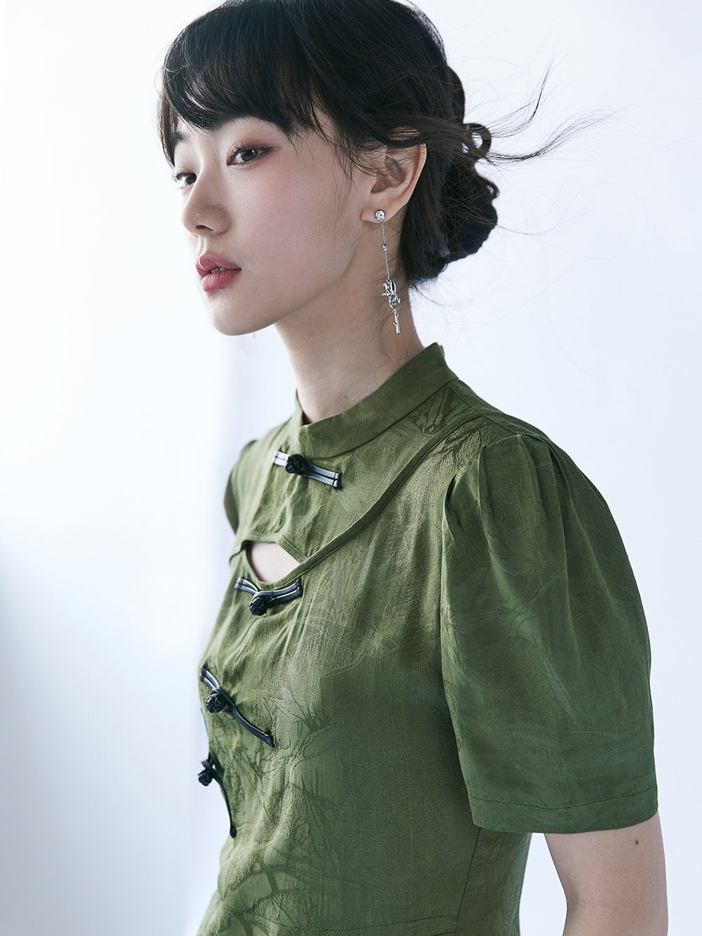 Chinese Style Bamboo Leaf Hollow Buckle A-line Dress