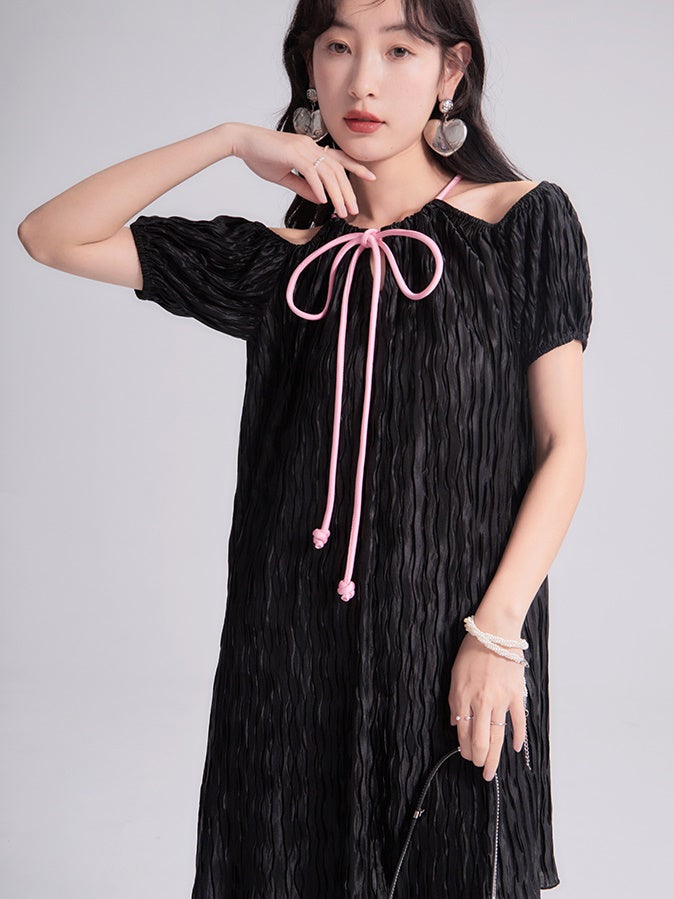 Pleated Cut-shoulder Short-sleeved One-piece