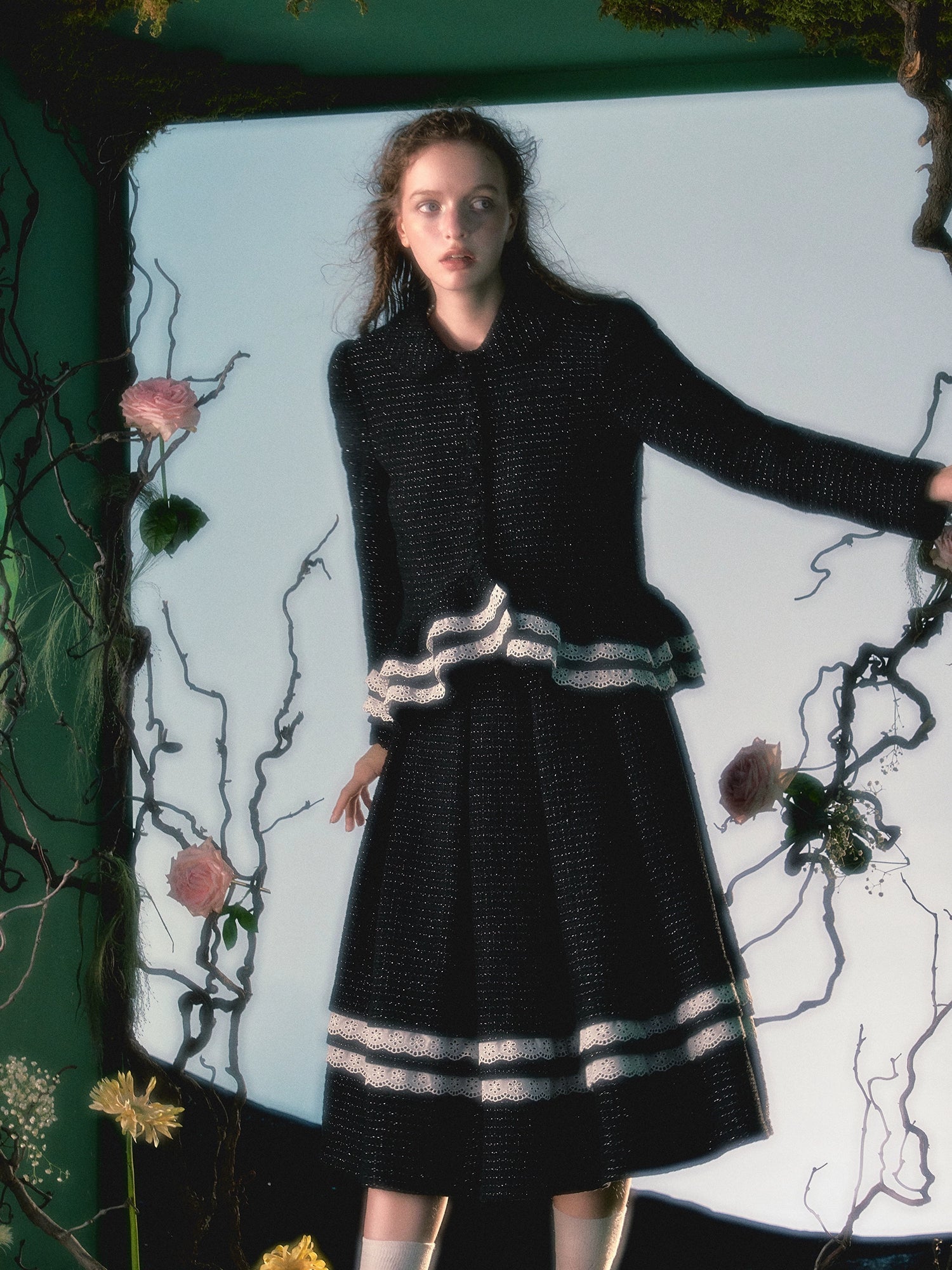 Irregular Lace Hem Jacket & Flare Pleated Skirt