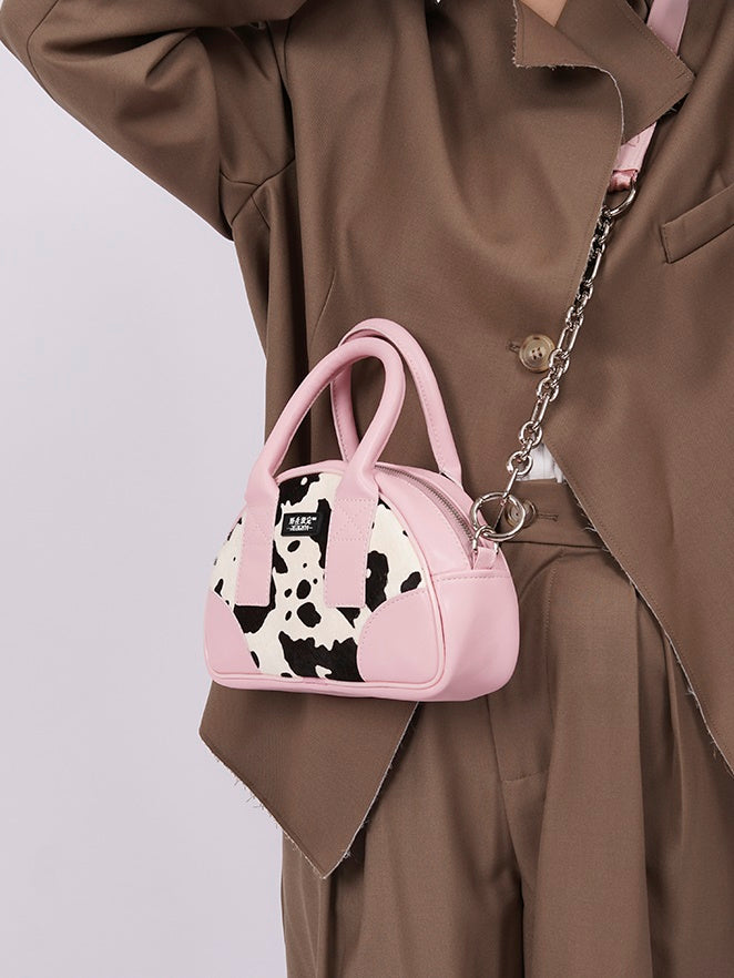 소 패턴 가죽 미니 메신저 백