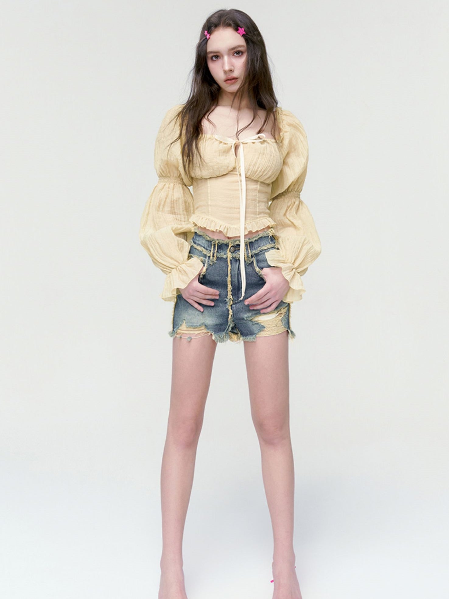 Peplum Mamluk-Sleeve는 Frill Blouse를 수집합니다