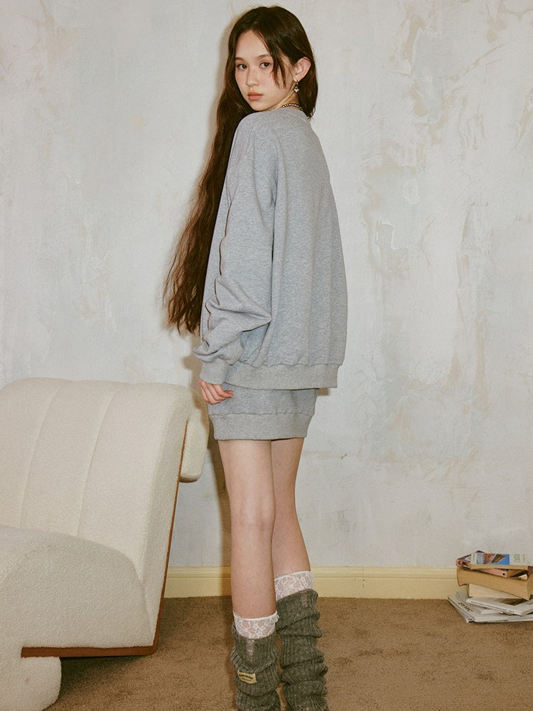 Emboss Ribbon Sweat & Short Skirt