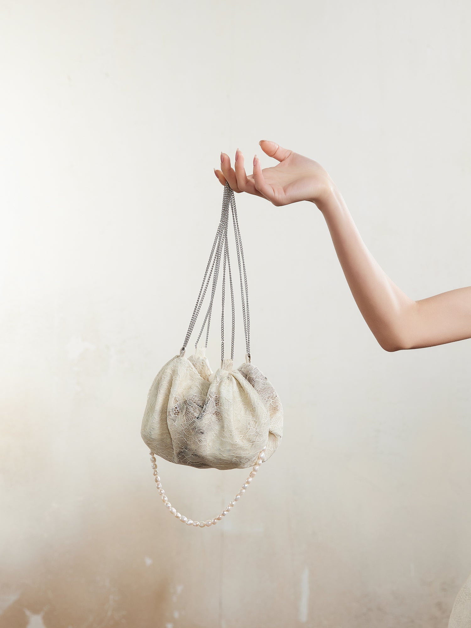 Plant Print Chain Bag
