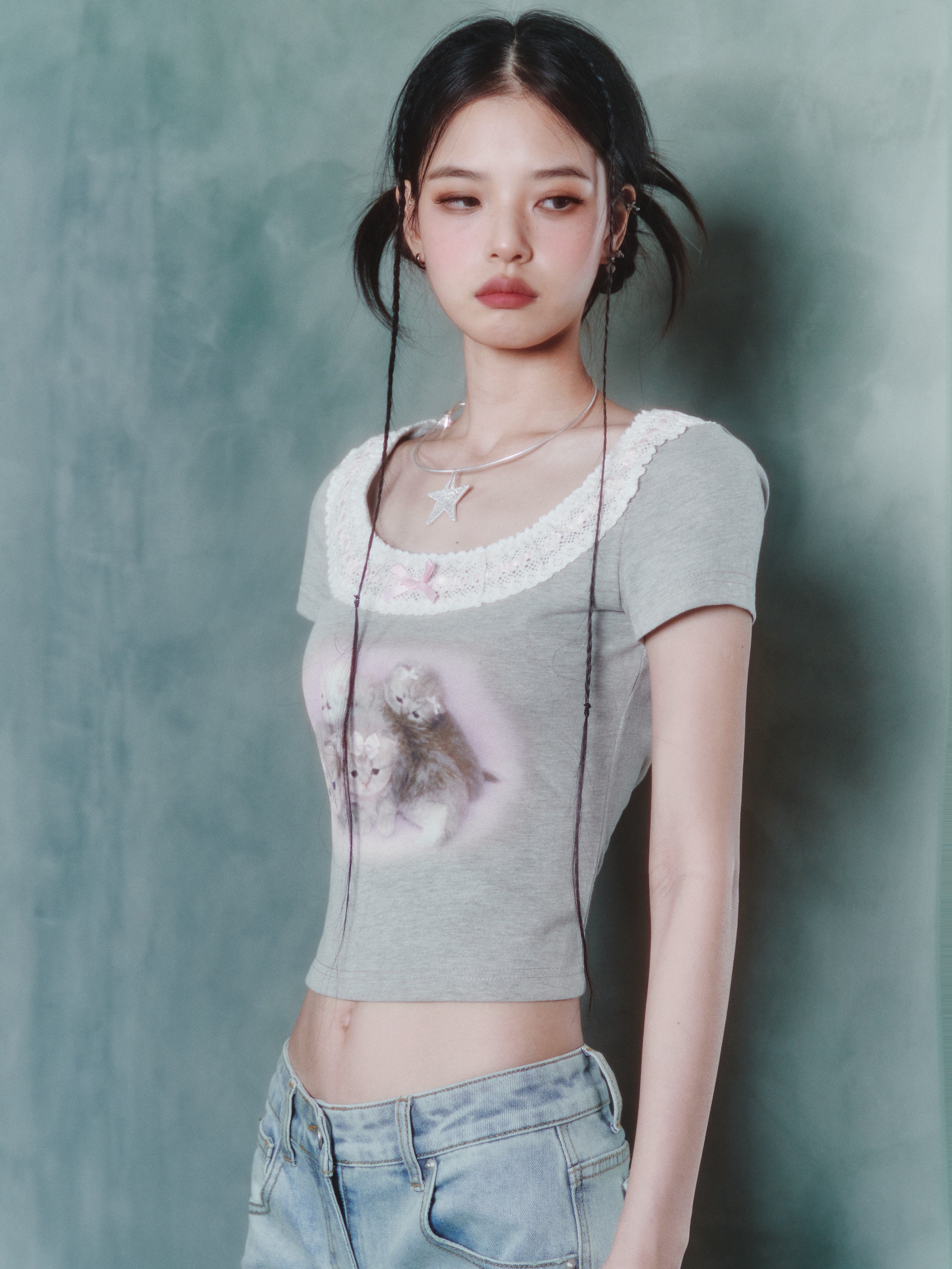 새끼 고양이 프린트 레이스 가장자리 짧은 티셔츠