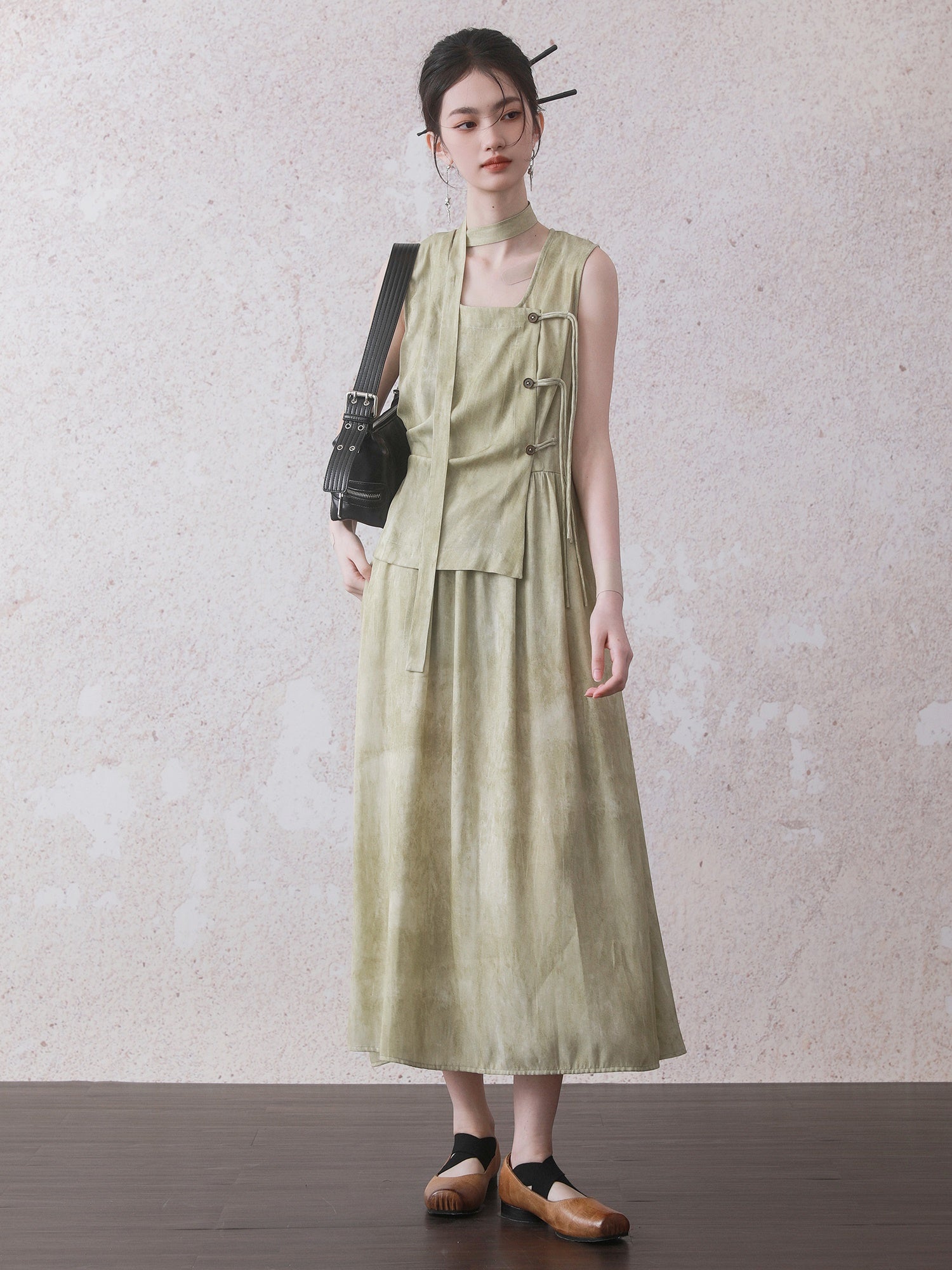 Fake Two-piece Design Chinesel Style Sleeveless Dress