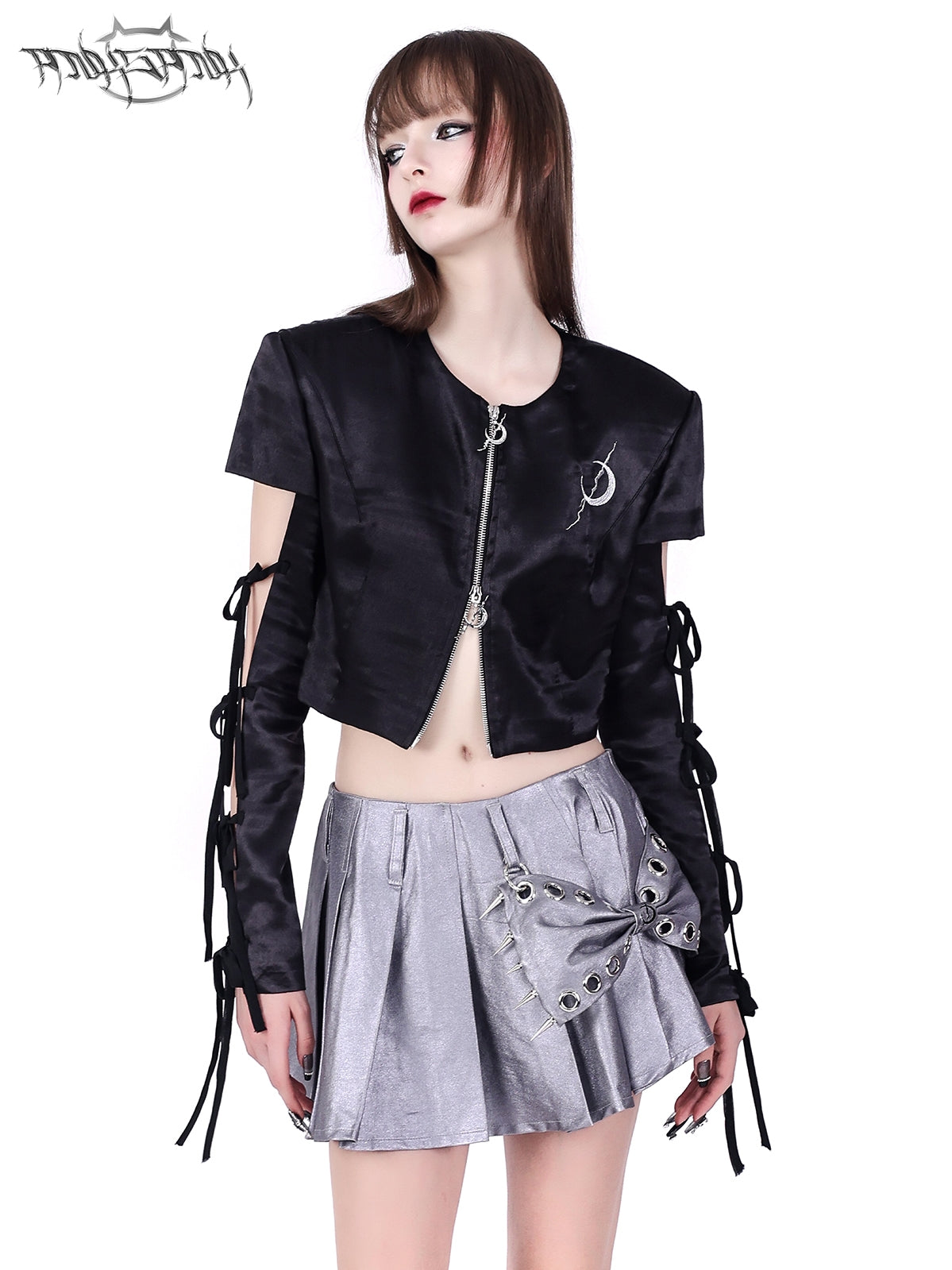 Back-Open Lace-Up Cropped Nichi Zip Tops