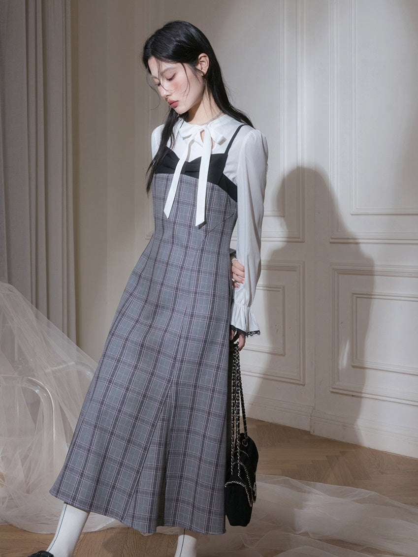 Plaid Suspender Jupe et Bow Tie Pullover Configuration