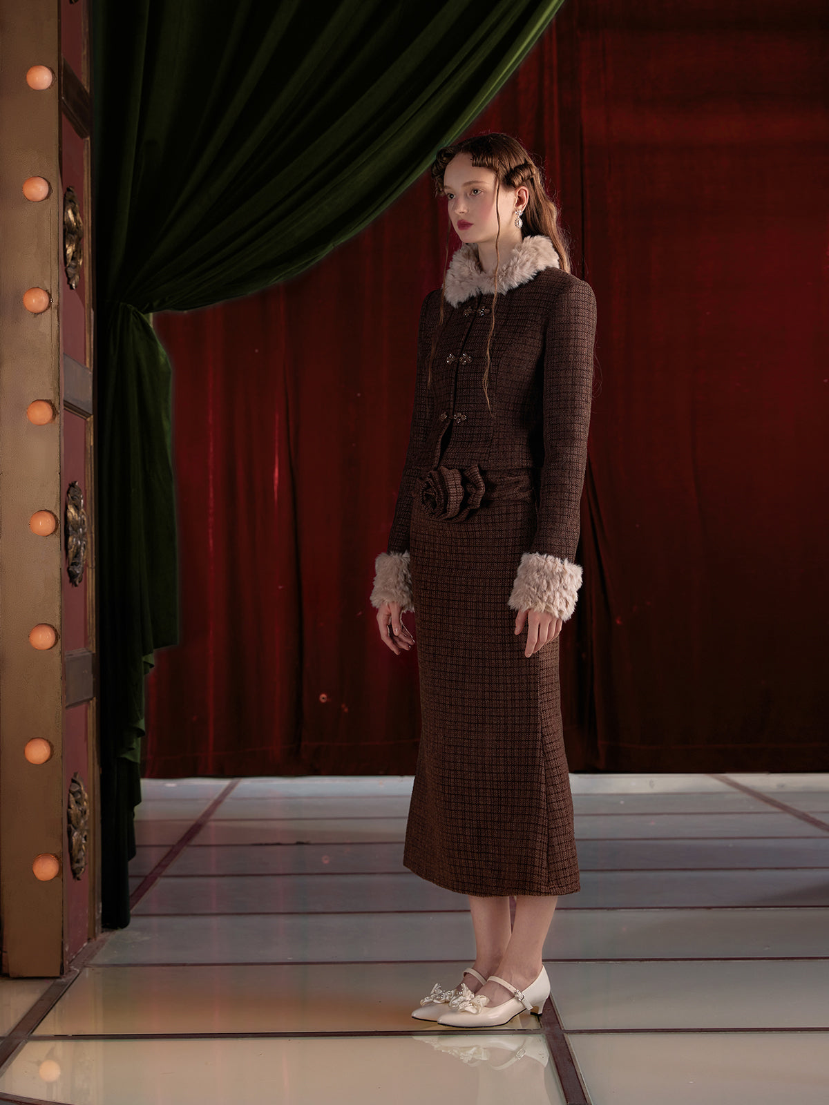 Tweed Style Fur Collar Jacket & Mermaid Skirt