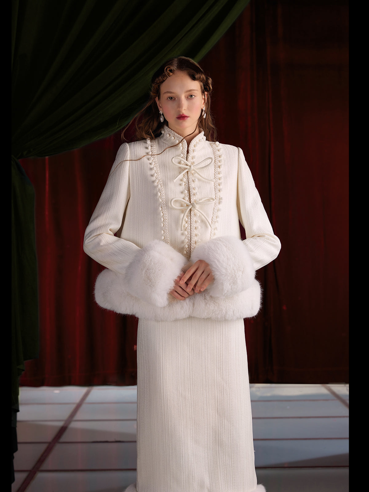 Lace Stitching Fur Mao-Collar Jacket & Skirt